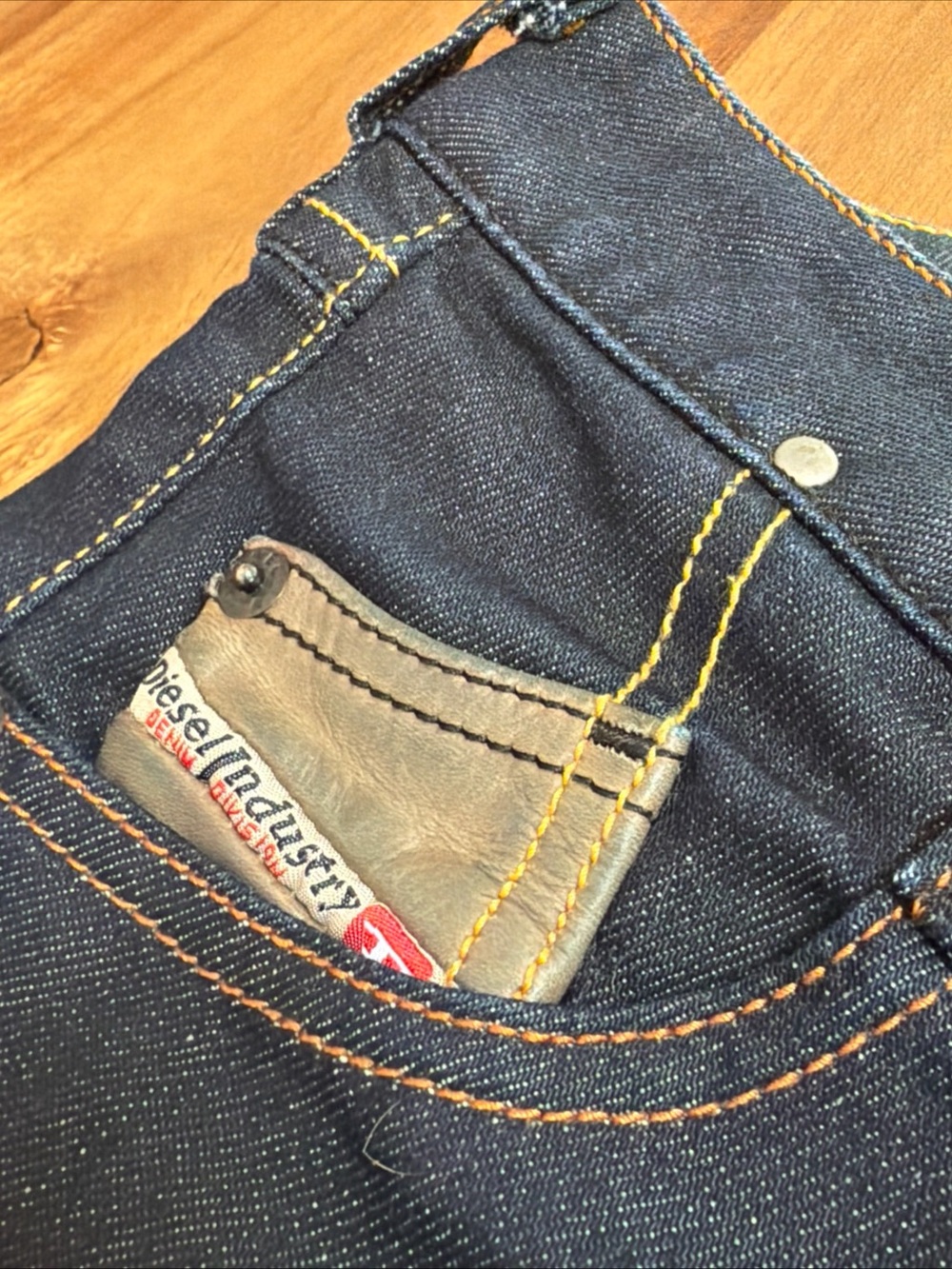 Diesel CLUSH Stretch Jeans Women's 24x29 (26) Dark Wash Skinny Denim - Picture 2 of 11